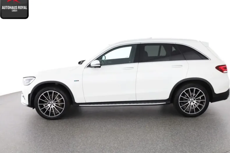 Mercedes-Benz GLC 300 din 2021 cu 84.840 km - oferta MER120879 - foto 2