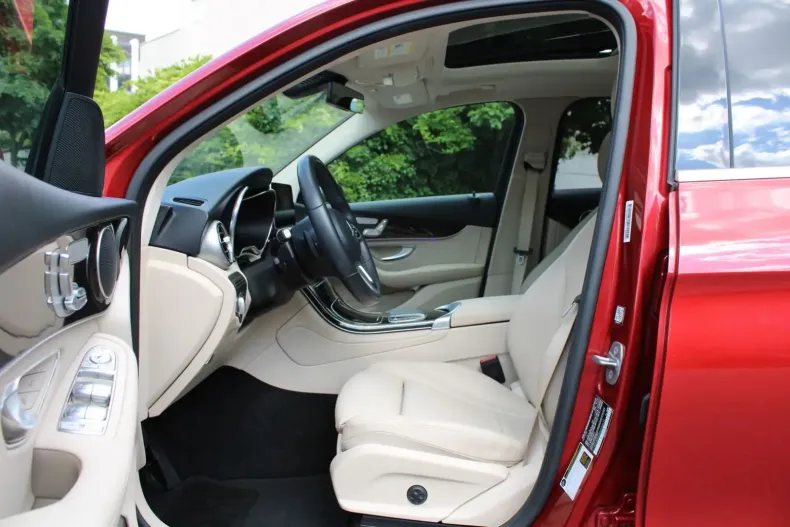 Mercedes-Benz GLC 300 din 2021 cu 34.297 km - oferta MER120881 - foto 6