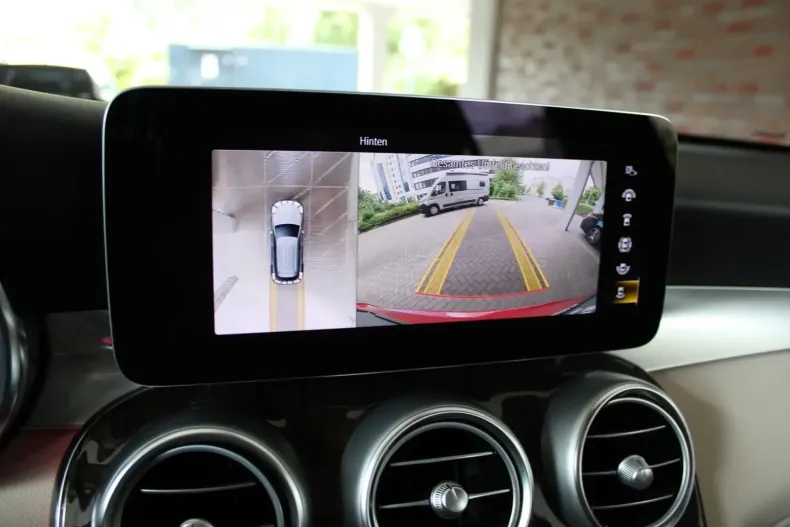 Mercedes-Benz GLC 300 din 2021 cu 34.297 km - oferta MER120881 - foto 10