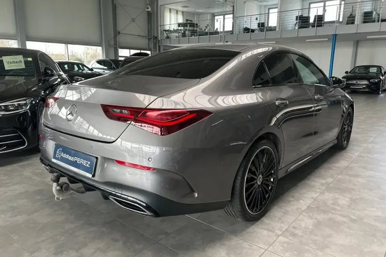 Mercedes-Benz CLA 250 din 2023 cu 24.337 km - oferta MER120882 - foto 4