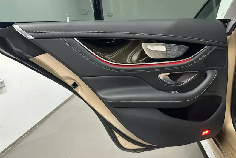 Mercedes-Benz AMG GT din 2023 cu 19.900 km - oferta MER120883 - foto 21