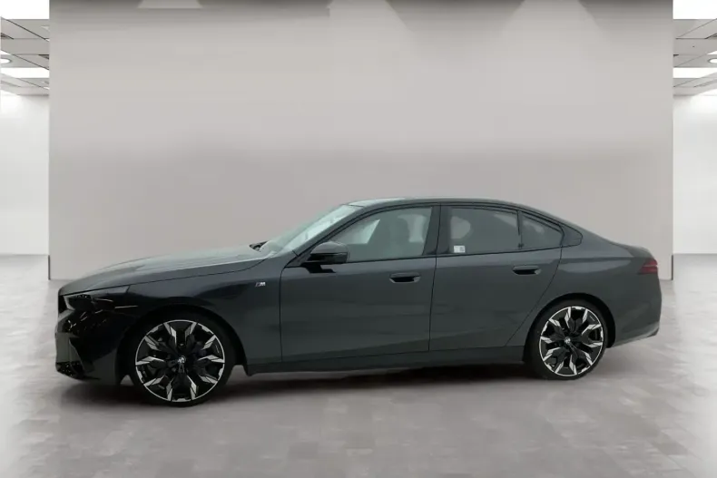 BMW 520 din 2024 cu 3.000 km - oferta BMW120888 - foto 5