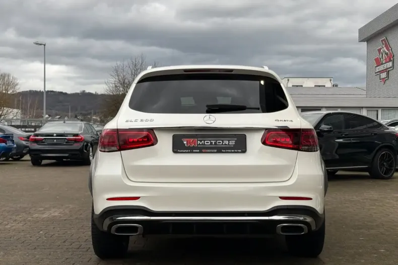 Mercedes-Benz GLC 300 din 2020 cu 58.700 km - oferta MER120892 - foto 9