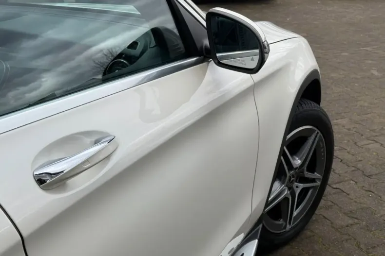 Mercedes-Benz GLC 300 din 2020 cu 58.700 km - oferta MER120892 - foto 23