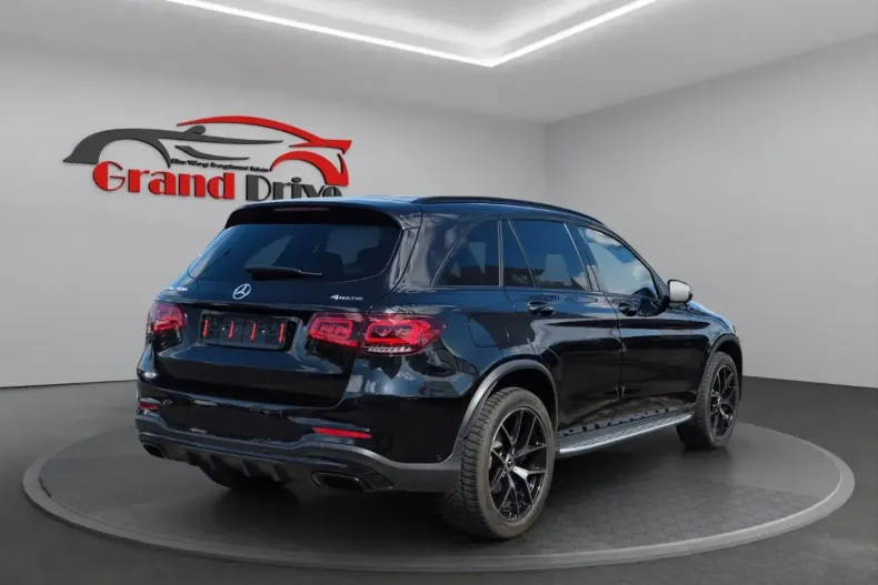Mercedes-Benz GLC 300 din 2021 cu 52.450 km - oferta MER120893 - foto 7