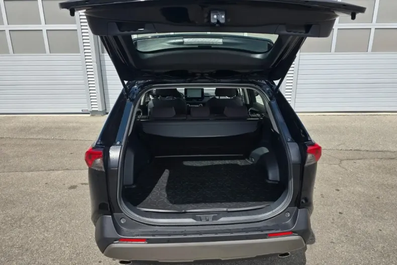 Toyota RAV4 din 2023 cu 25.700 km - oferta TOY120895 - foto 7