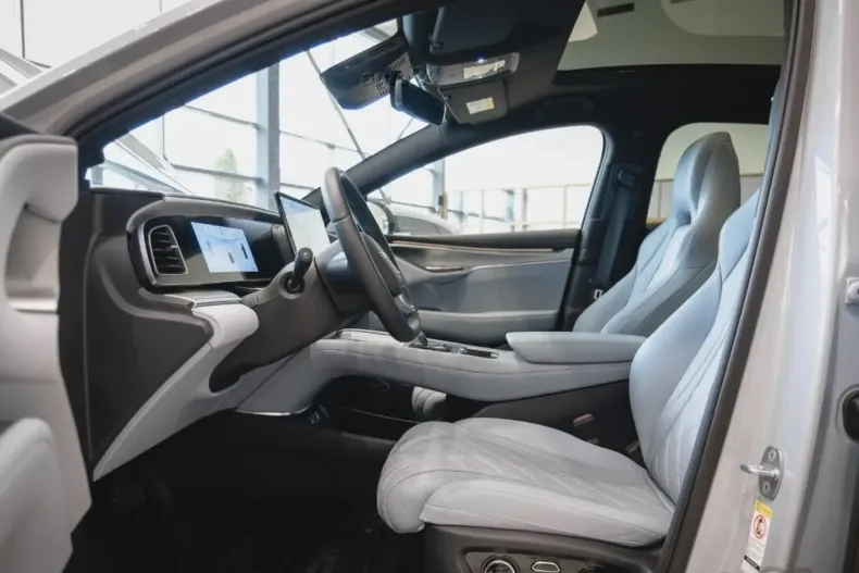 BYD SEALION 7 din 2025 cu 14.000 km - oferta BYD120899 - foto 8