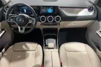 Mercedes-Benz GLA 200 din 2023 cu 69.346 km - oferta MER120901 - foto 12