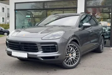 Porsche Cayenne din 2020 - oferta POR120910