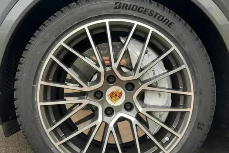 Porsche Cayenne din 2020 cu 49.900 km - oferta POR120910 - foto 4