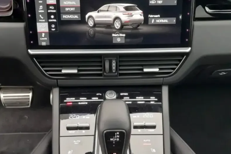 Porsche Cayenne din 2020 cu 49.900 km - oferta POR120910 - foto 13