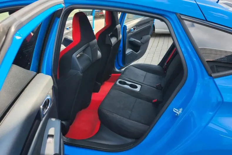 Honda Civic din 2024 cu 2.700 km - oferta HON120913 - foto 10