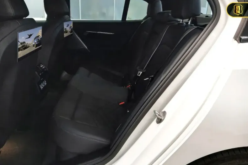 BMW 520 din 2024 cu 58.900 km - oferta BMW120914 - foto 6