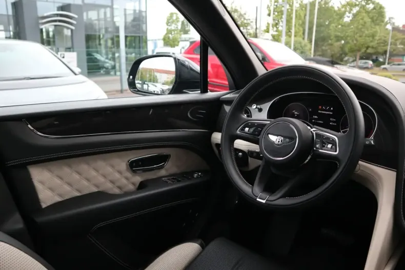 Bentley Bentayga din 2023 cu 28.900 km - oferta BEN120918 - foto 20