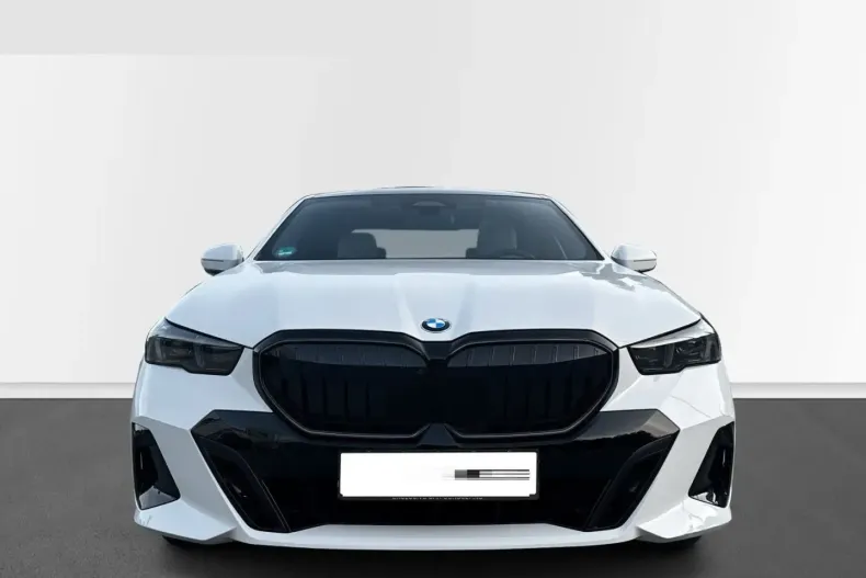 BMW 520 din 2024 cu 15.550 km - oferta BMW120920 - foto 9