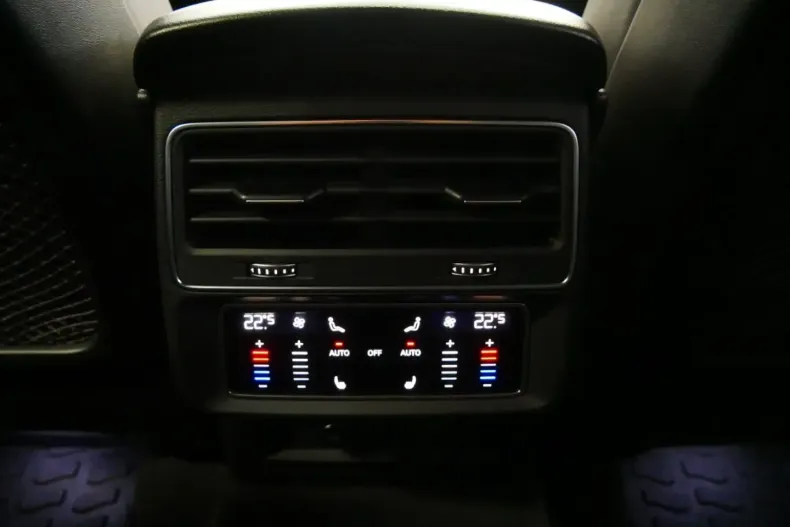 Audi Q8 din 2022 cu 115.840 km - oferta AUD120926 - foto 14