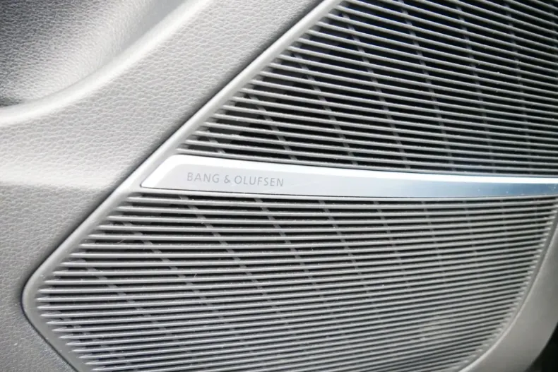 Audi Q8 din 2022 cu 115.840 km - oferta AUD120926 - foto 18