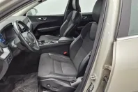 Volvo XC60 din 2021 cu 76.500 km - oferta VOL120928 - foto 3