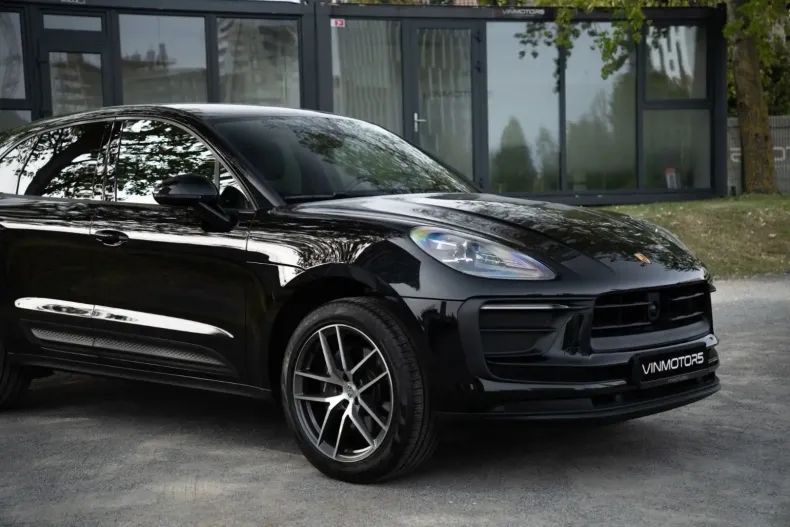 Porsche Macan din 2023 cu 11.920 km - oferta POR120936 - foto 12