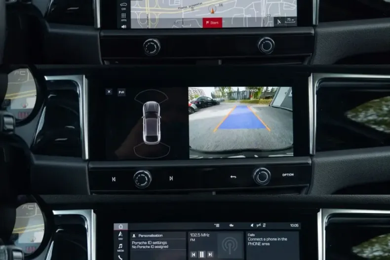 Porsche Macan din 2023 cu 11.920 km - oferta POR120936 - foto 29