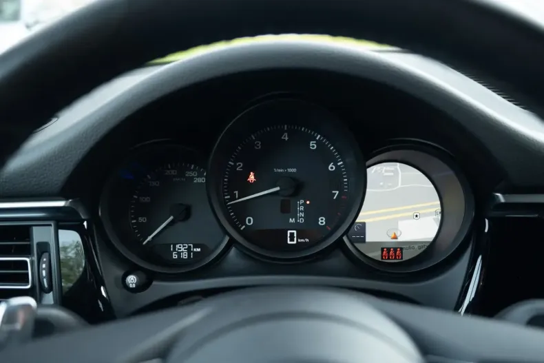 Porsche Macan din 2023 cu 11.920 km - oferta POR120936 - foto 33