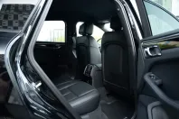 Porsche Macan din 2023 cu 11.920 km - oferta POR120936 - foto 36