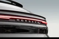 Porsche Cayenne din 2025 cu 4.950 km - oferta POR120937 - foto 11