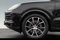 Porsche Cayenne din 2025 cu 4.950 km - oferta POR120937 - foto 25