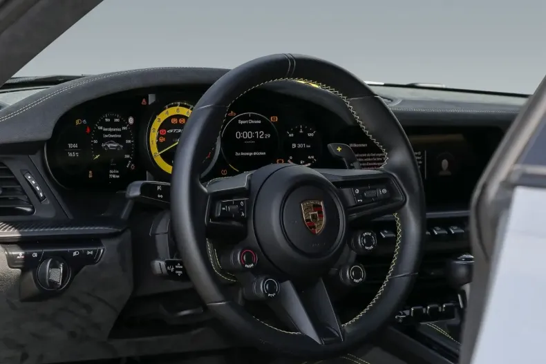 Porsche 992 din 2024 cu 7.800 km - oferta POR120941 - foto 17
