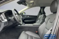 Volvo XC60 din 2022 cu 34.250 km - oferta VOL120945 - foto 7