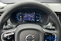 Volvo XC60 din 2022 cu 34.250 km - oferta VOL120945 - foto 8