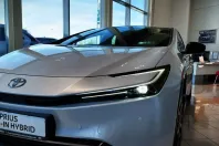 Toyota Prius din 2024 cu 3.037 km - oferta TOY120947 - foto 2
