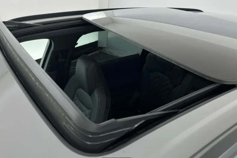 Audi SQ7 din 2024 cu 9.000 km - oferta AUD120949 - foto 6