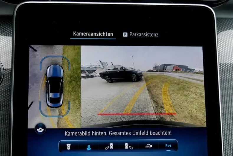 Mercedes-Benz CLE 300 din 2023 cu 6.200 km - oferta MER120952 - foto 10