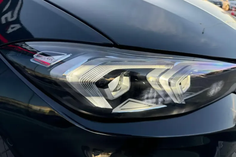 BMW 330 din 2024 cu 13.927 km - oferta BMW120953 - foto 28