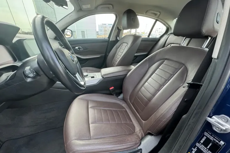 BMW 330 din 2020 cu 69.822 km - oferta BMW120955 - foto 12