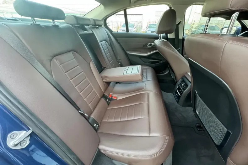 BMW 330 din 2020 cu 69.822 km - oferta BMW120955 - foto 16