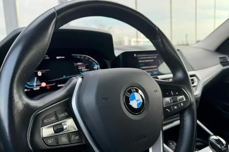 BMW 330 din 2020 cu 69.822 km - oferta BMW120955 - foto 17