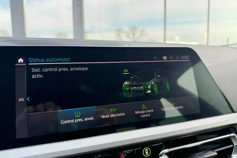 BMW 330 din 2020 cu 69.822 km - oferta BMW120955 - foto 21