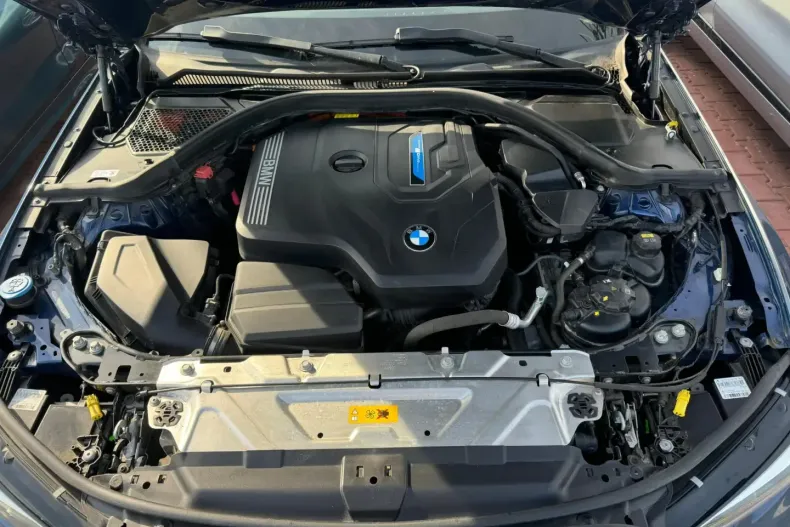 BMW 330 din 2020 cu 69.822 km - oferta BMW120955 - foto 36