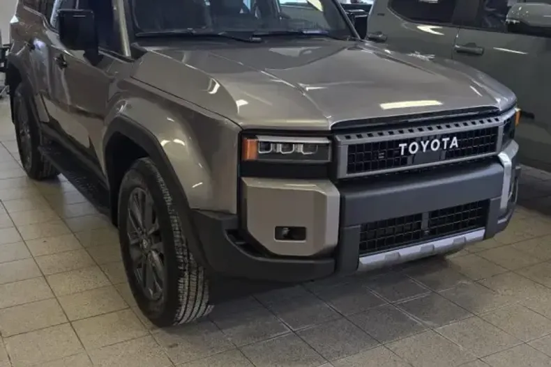 Toyota Land Cruiser din 2025 cu 10 km - oferta TOY120956 - foto 3