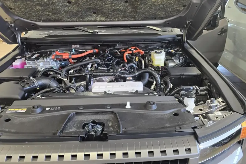 Toyota Land Cruiser din 2025 cu 10 km - oferta TOY120956 - foto 18