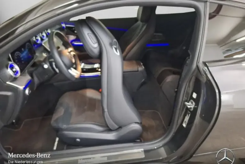 Mercedes-Benz CLE 300 din 2023 cu 23.500 km - oferta MER120960 - foto 9