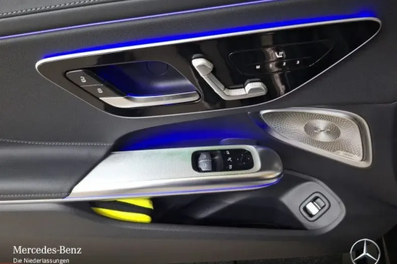 Mercedes-Benz CLE 300 din 2023 cu 23.500 km - oferta MER120960 - foto 14