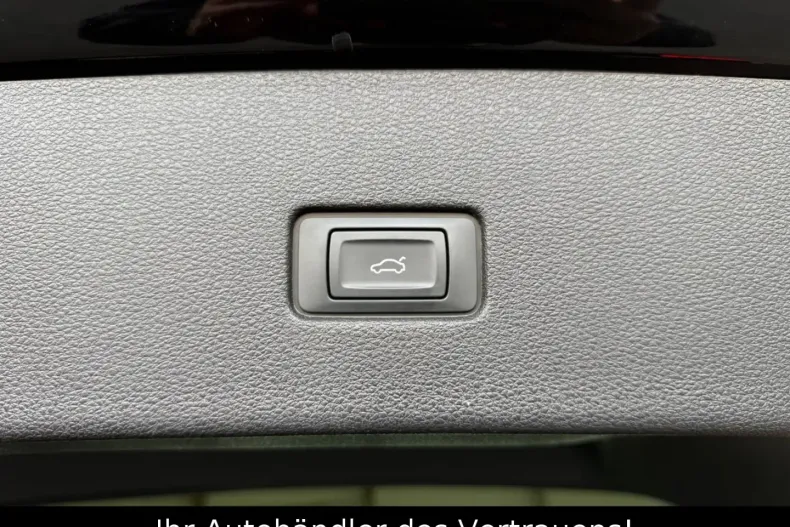 Audi Q8 din 2021 cu 79.000 km - oferta AUD120962 - foto 25