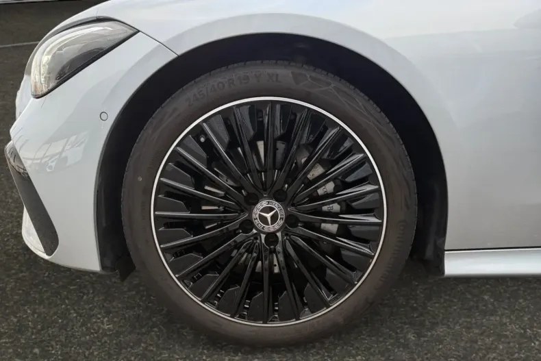 Mercedes-Benz CLE 300 din 2023 cu 17.000 km - oferta MER120963 - foto 14