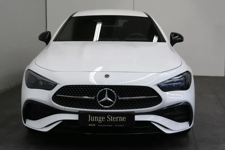 Mercedes-Benz CLE 300 din 2023 cu 6.000 km - oferta MER120964 - foto 2