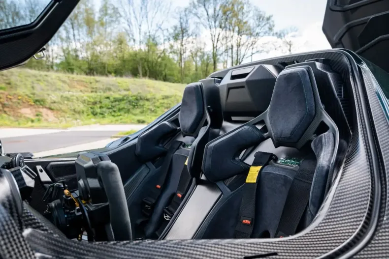 KTM X-BOW din 2024 cu 8.900 km - oferta KTM120965 - foto 10