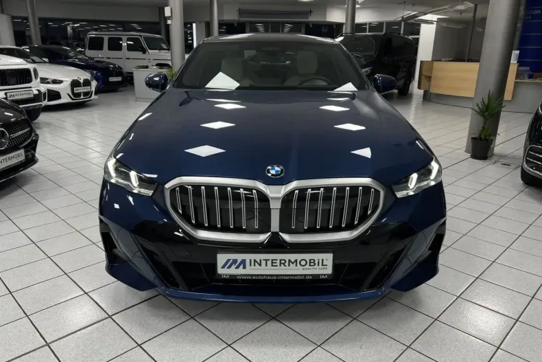 BMW 540 din 2024 cu 5.900 km - oferta BMW120968 - foto 2