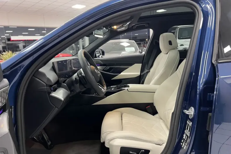 BMW 540 din 2024 cu 5.900 km - oferta BMW120968 - foto 13